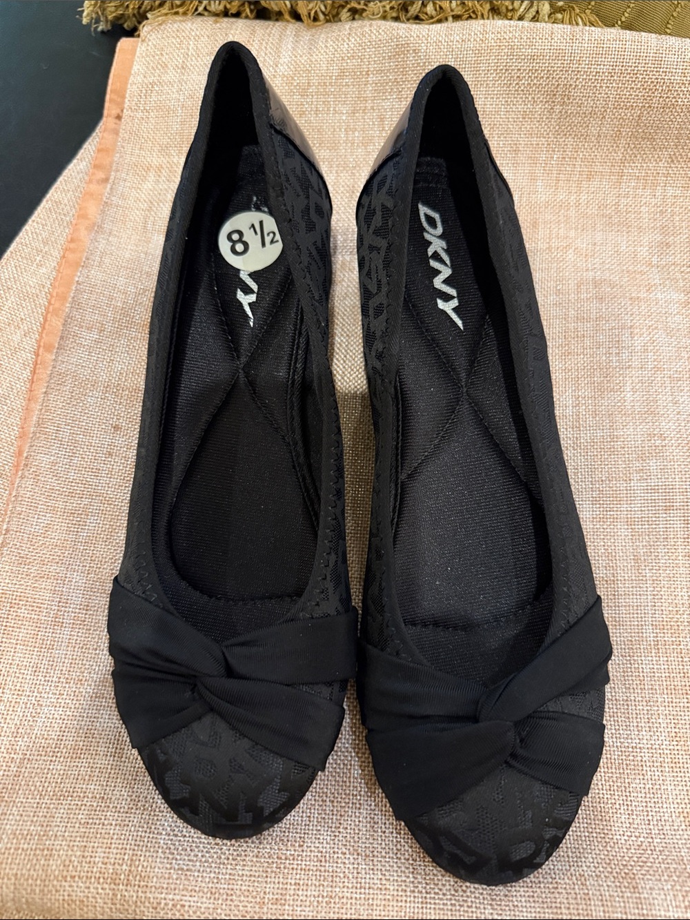 DKNY Women's Black Knot-Front shoes!